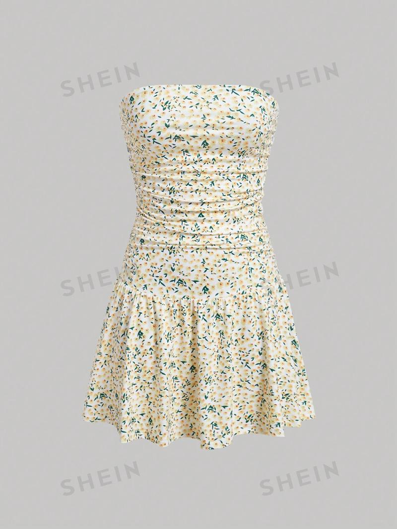 SHEIN EZwear Плиссированное платье без бретелек с цветочным принтом, абрикос